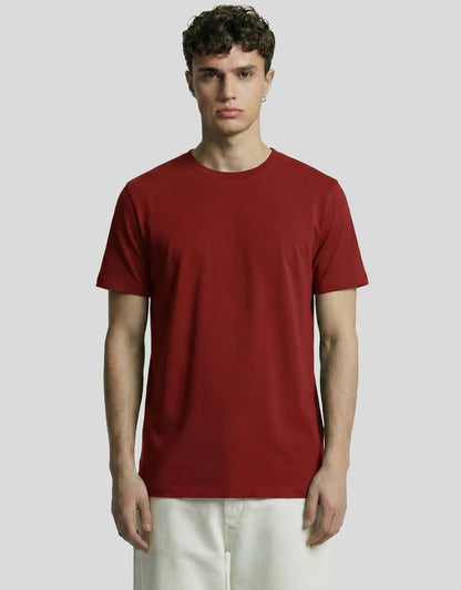 Red basic slim fit t-shirt for men – 95% cotton 5% elastane premium blend by Heistt