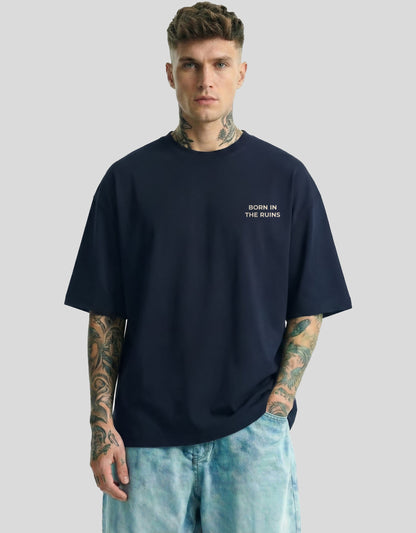 BORN IN THE RUINS | OVERSIZED - Heistt